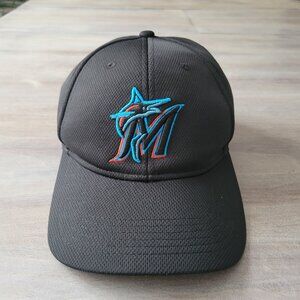 Revise your listing _ Miami Marlins Youth Adjustable Baseball Cap Black OC Sport